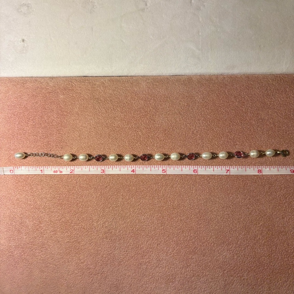 Elegant Sterling Silver, Pearl and Pink Crystal Bracelet - Picture 4 of 5